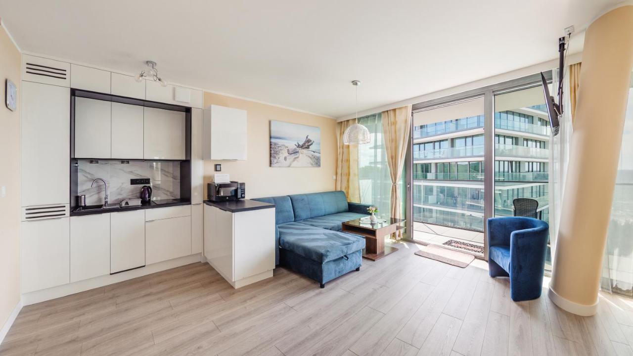 Prywatne Apartamenty Sun & Snow W Wave Z Basenem Miedzyzdroje Exterior photo